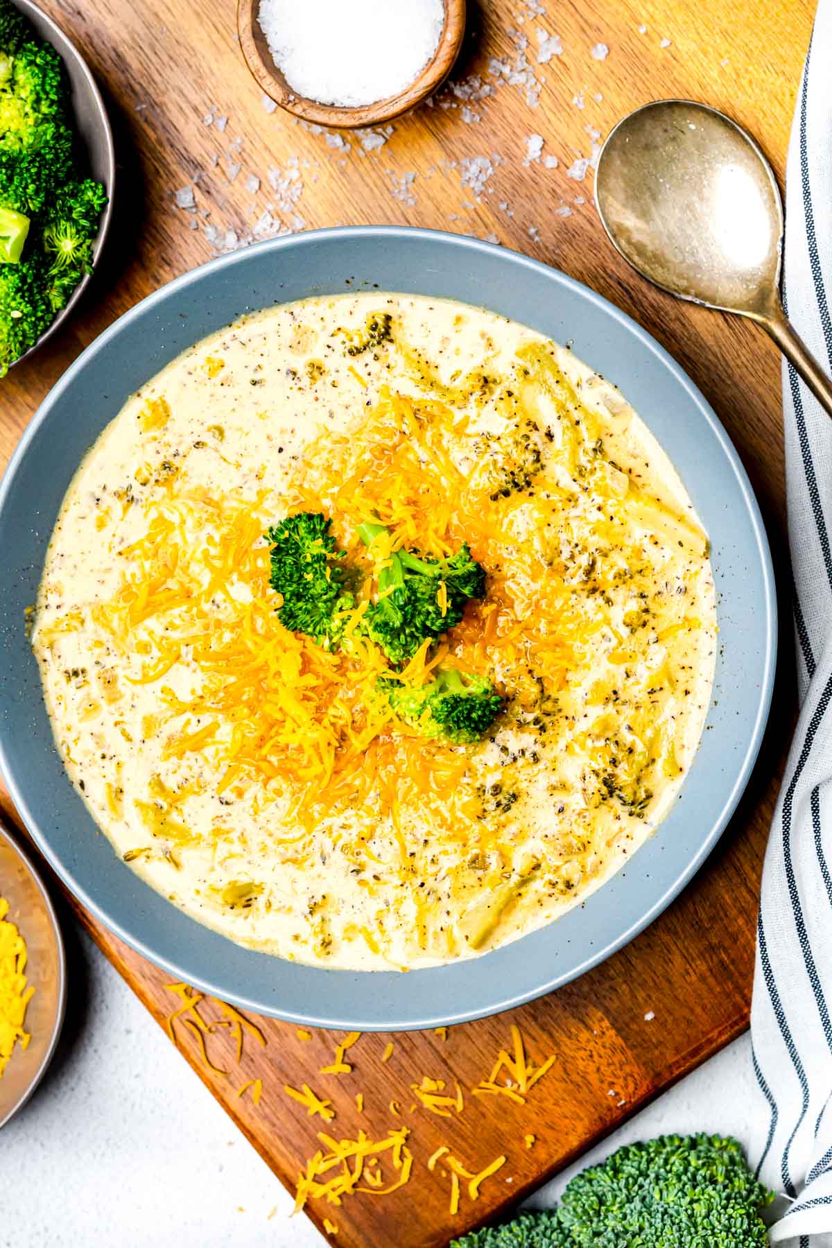 Easy Keto Broccoli Cheese Soup Recipe
